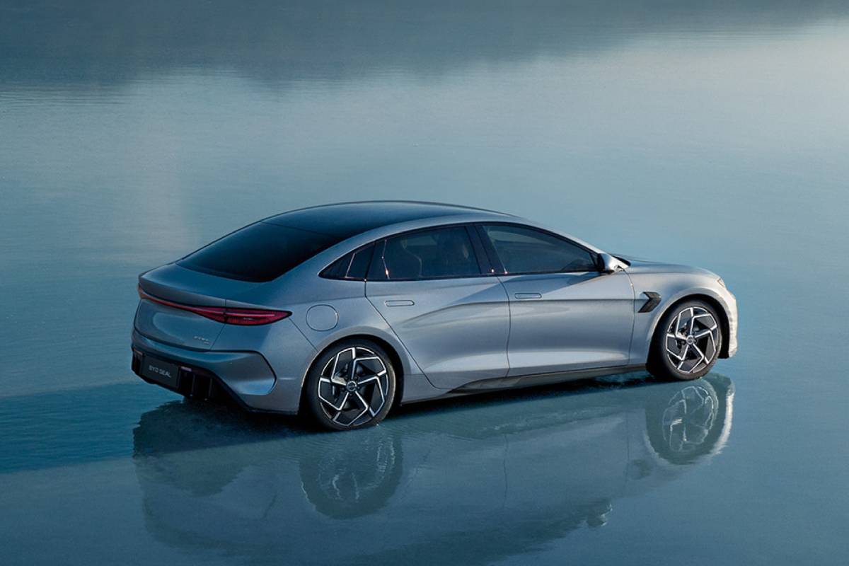 تكنولوجيا السيارات