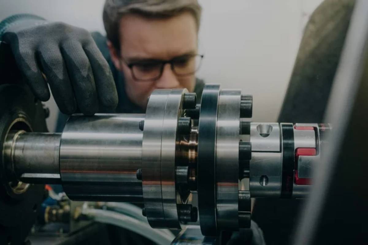 تكنولوجيا السيارات