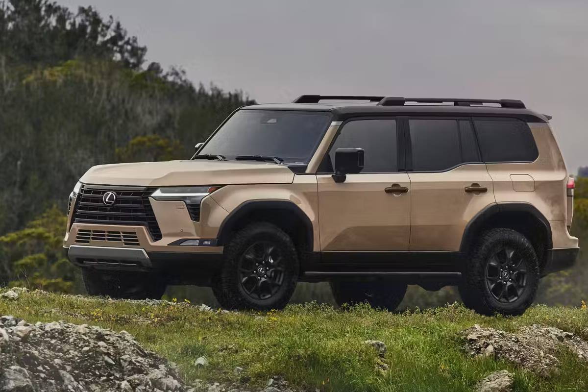 سيارات لكزس