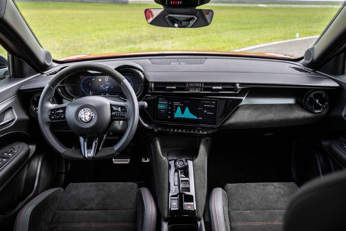 الفا روميو جونيور