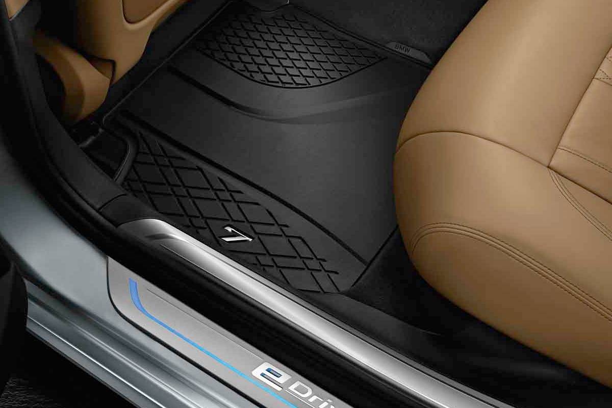 اكسسوارات سيارات