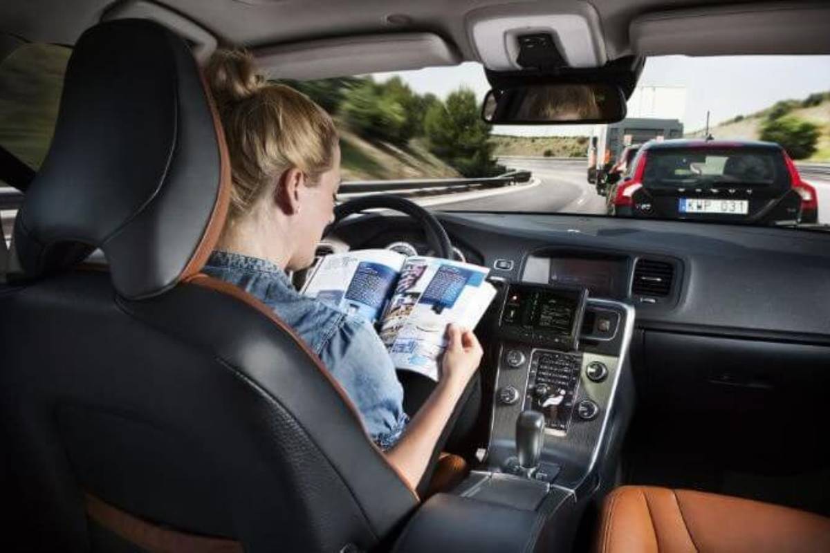 تكنولوجيا السيارات