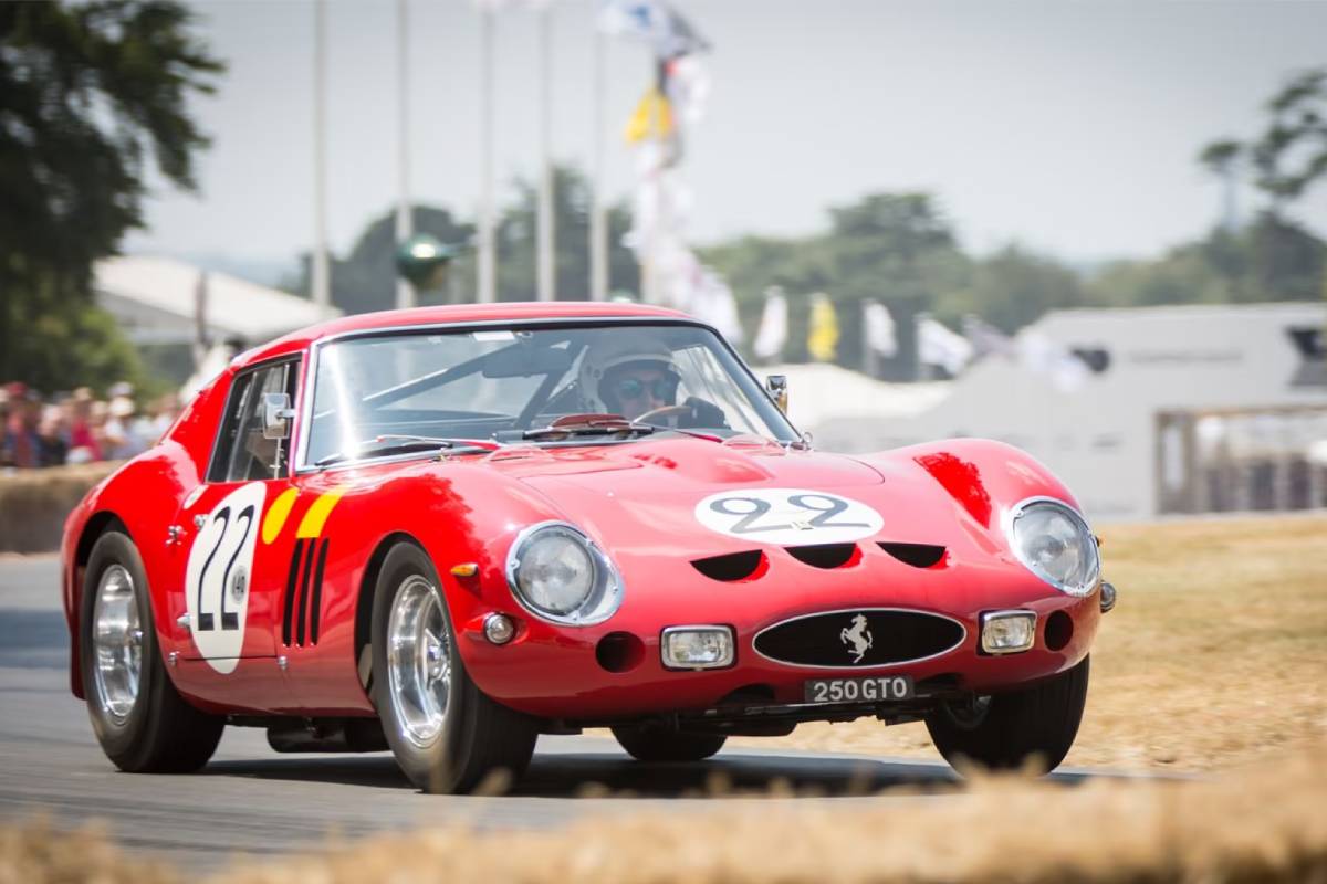 سيارات فيراري