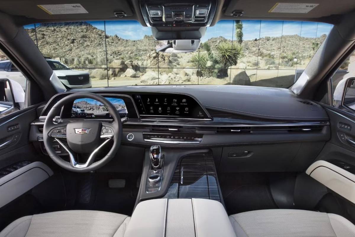 مقصورة السيارة