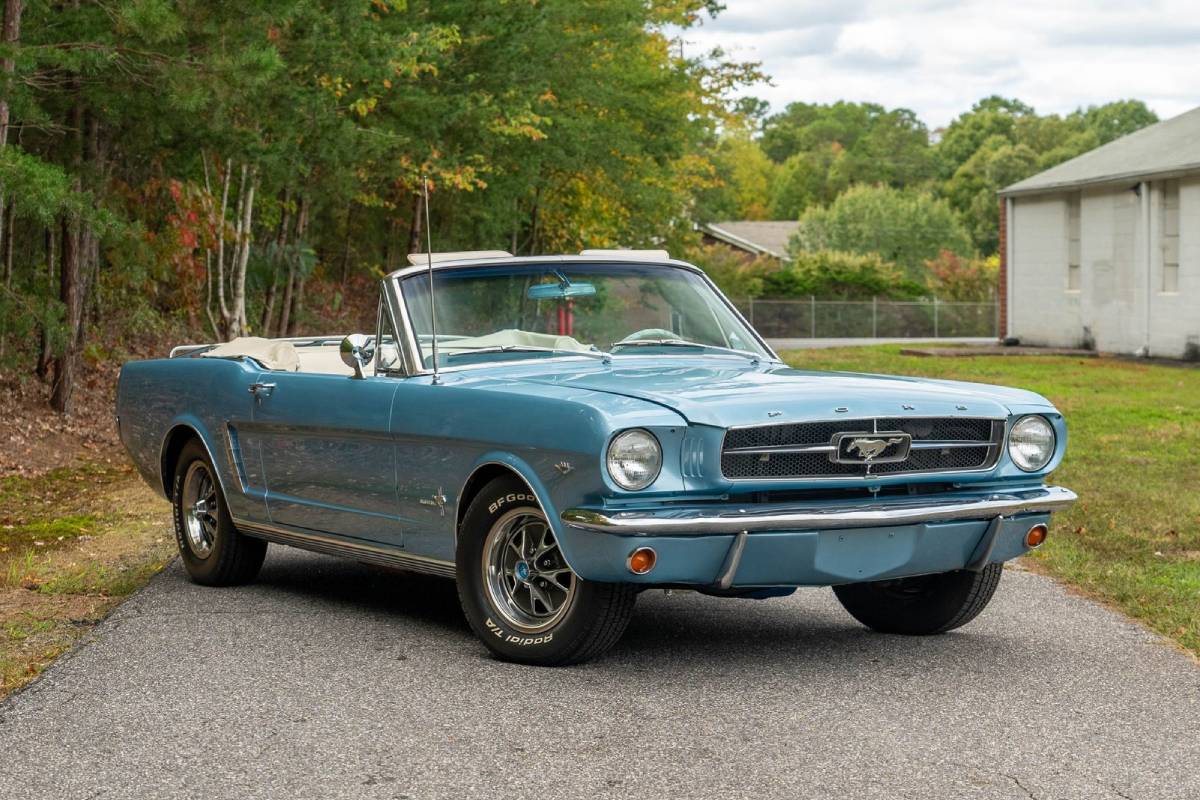 سيارات المشاهير