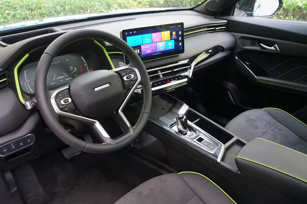 هافال جوليون برو 2025