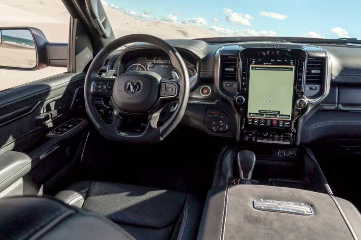 رام 1500 تي ار اكس 2024