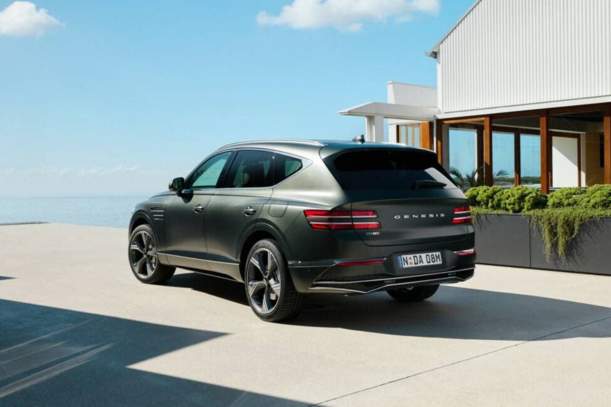 جينيسيس جي في 80 2025