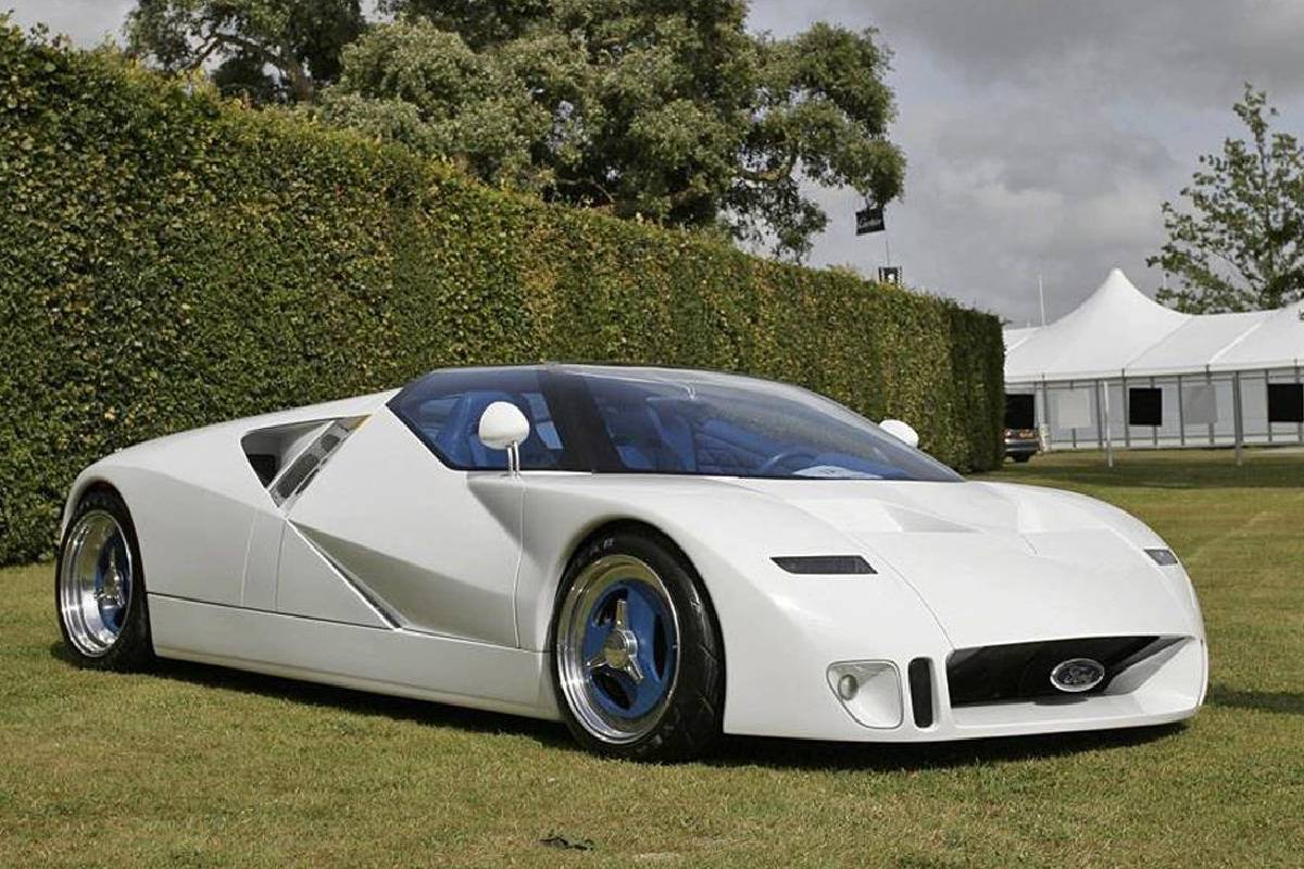 فورد جي تي 90