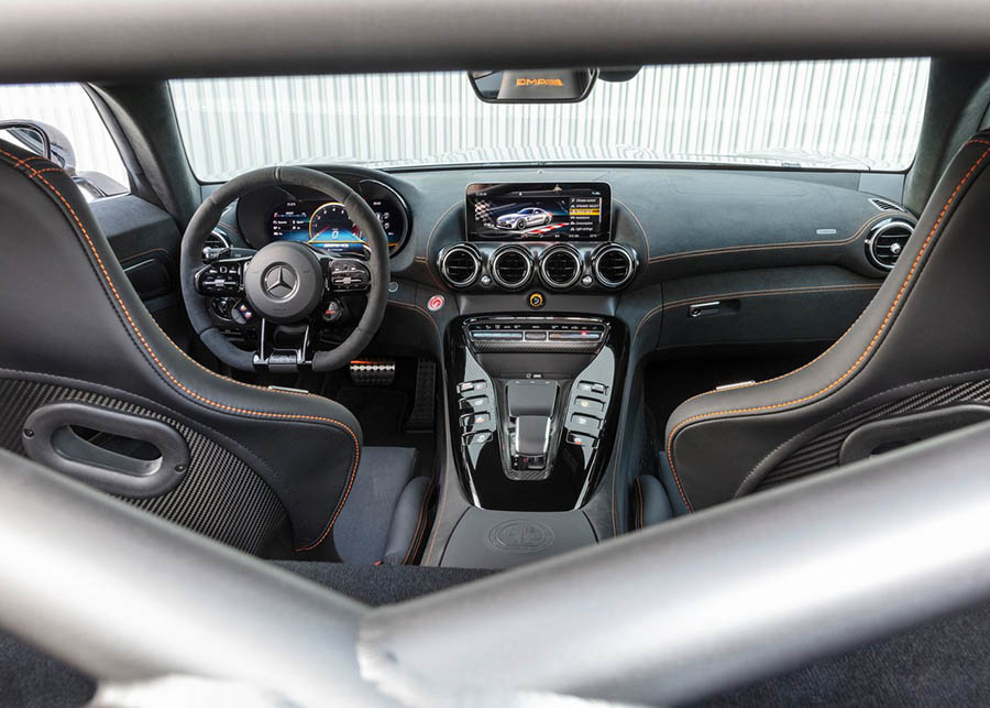 مرسيدس AMG GT بلاك سيريس 2021 - 19.jpg