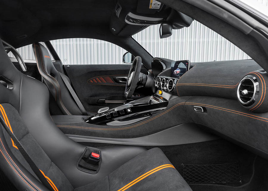 مرسيدس AMG GT بلاك سيريس 2021 - 20.jpg