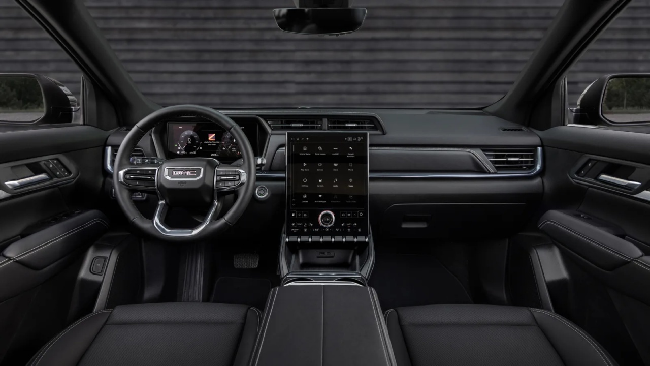 جي ام سي تيرين من الداخل