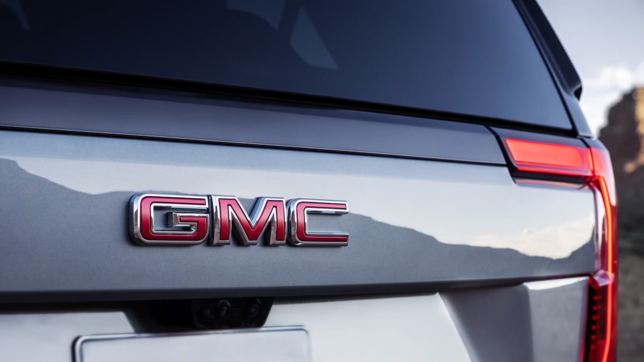 جي ام سي يوكون 2025