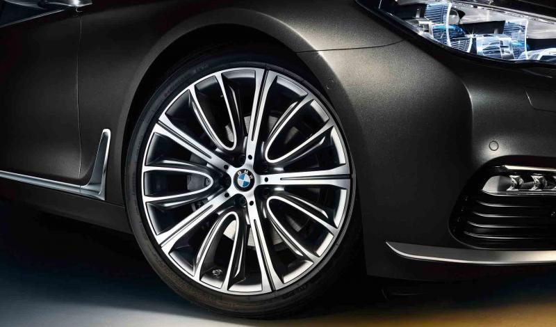 حجم جنط سيارة