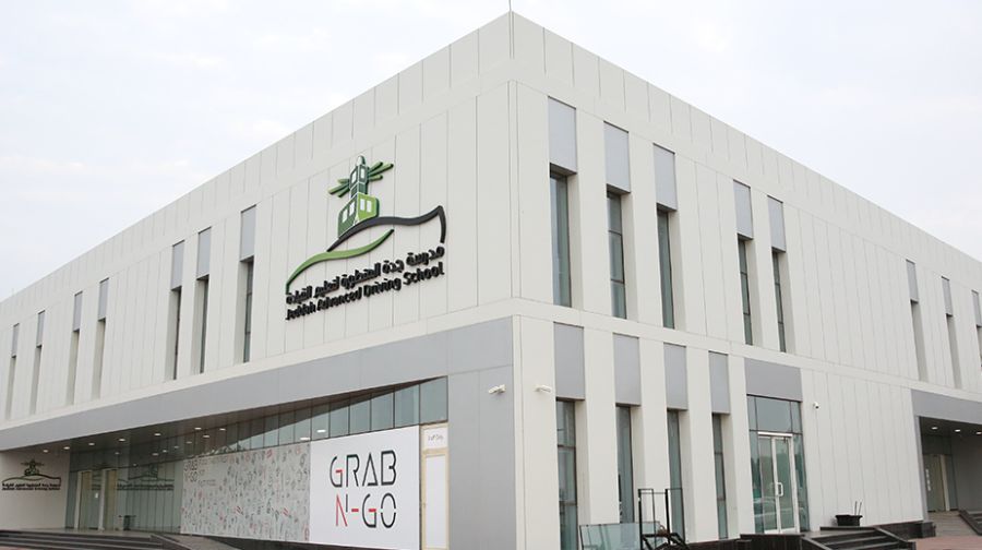 التسجيل في مدرسة جدة لتعليم القيادة