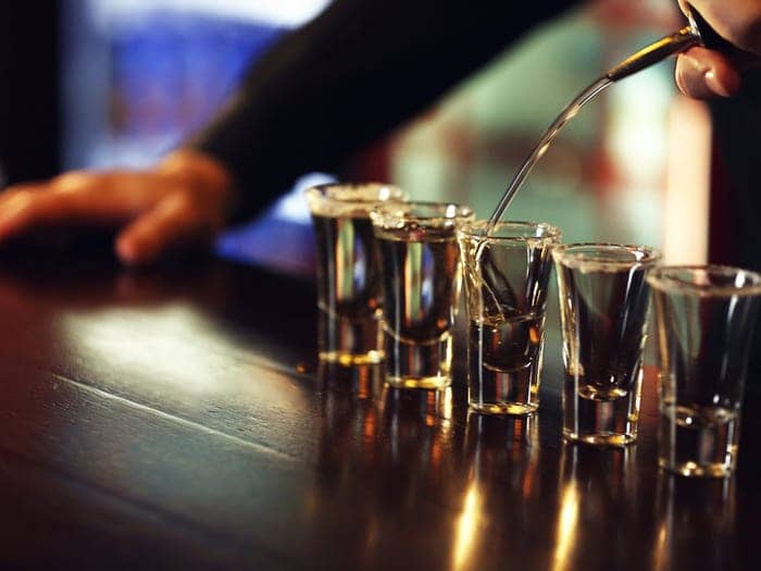 طاولة الطائرة