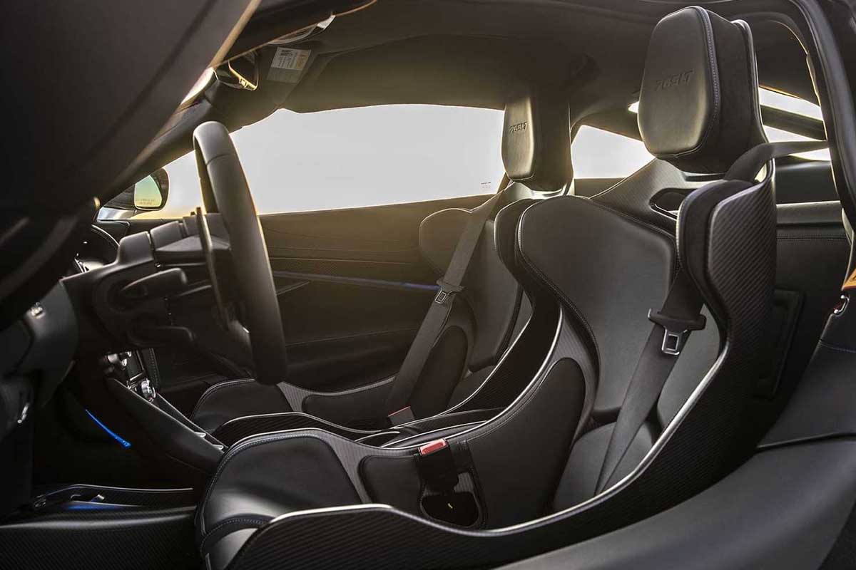 مقصورة ماكلارين هينيسي