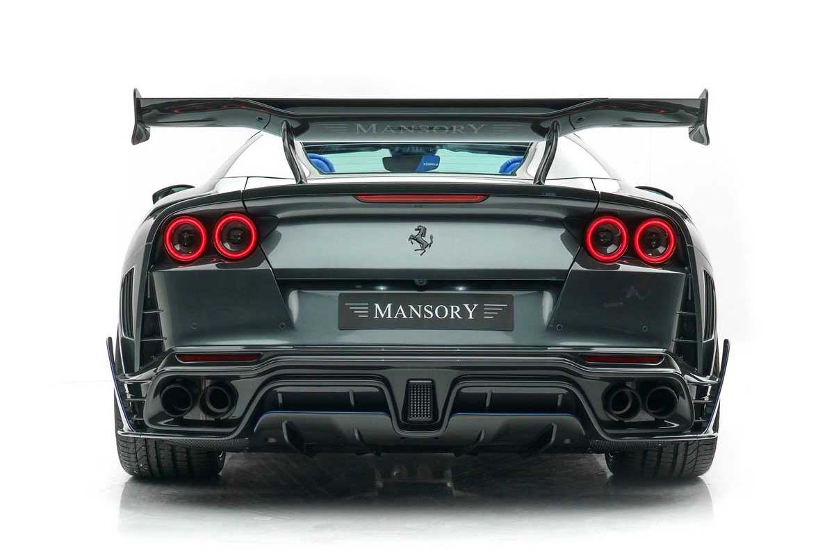 سيارة فيراري منسوري