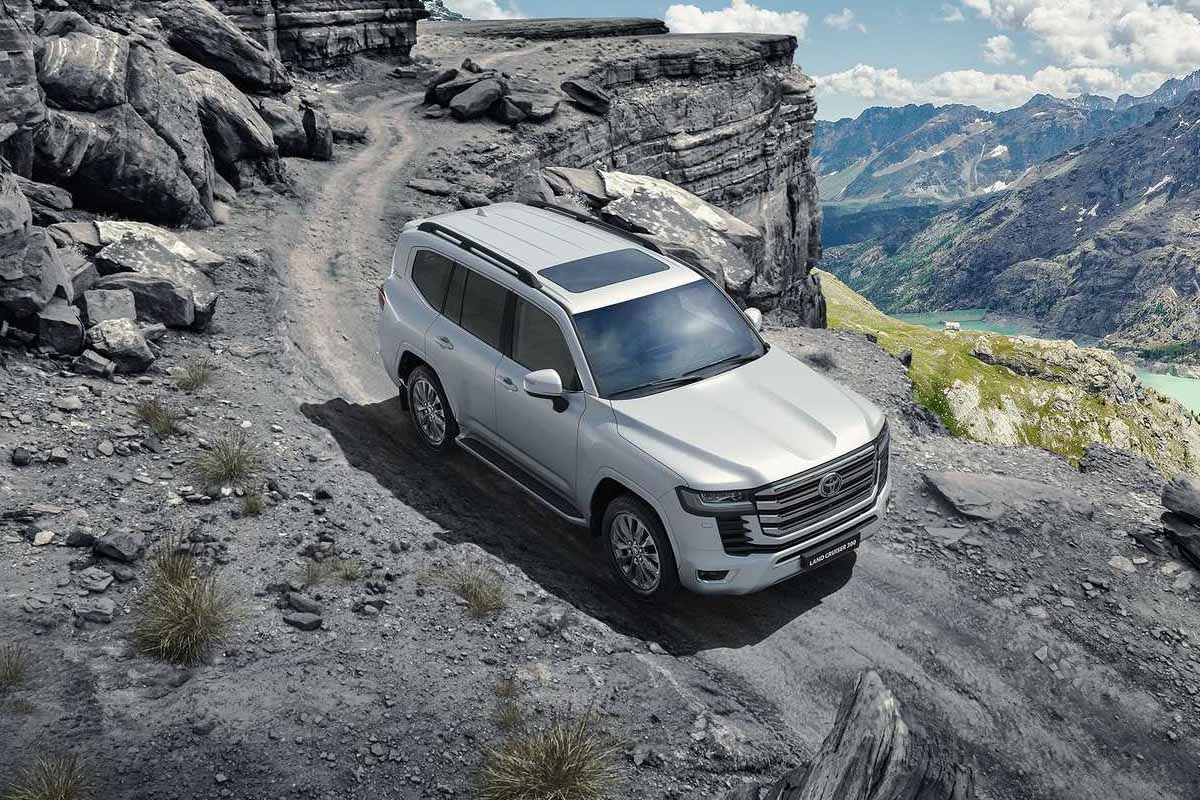 تويوتا لاندكروزر 2022