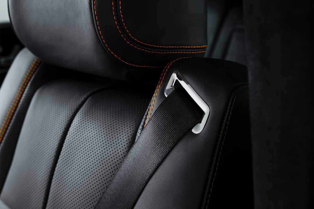 حزام السيارة