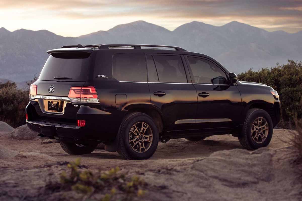 لاندكروزر 2021