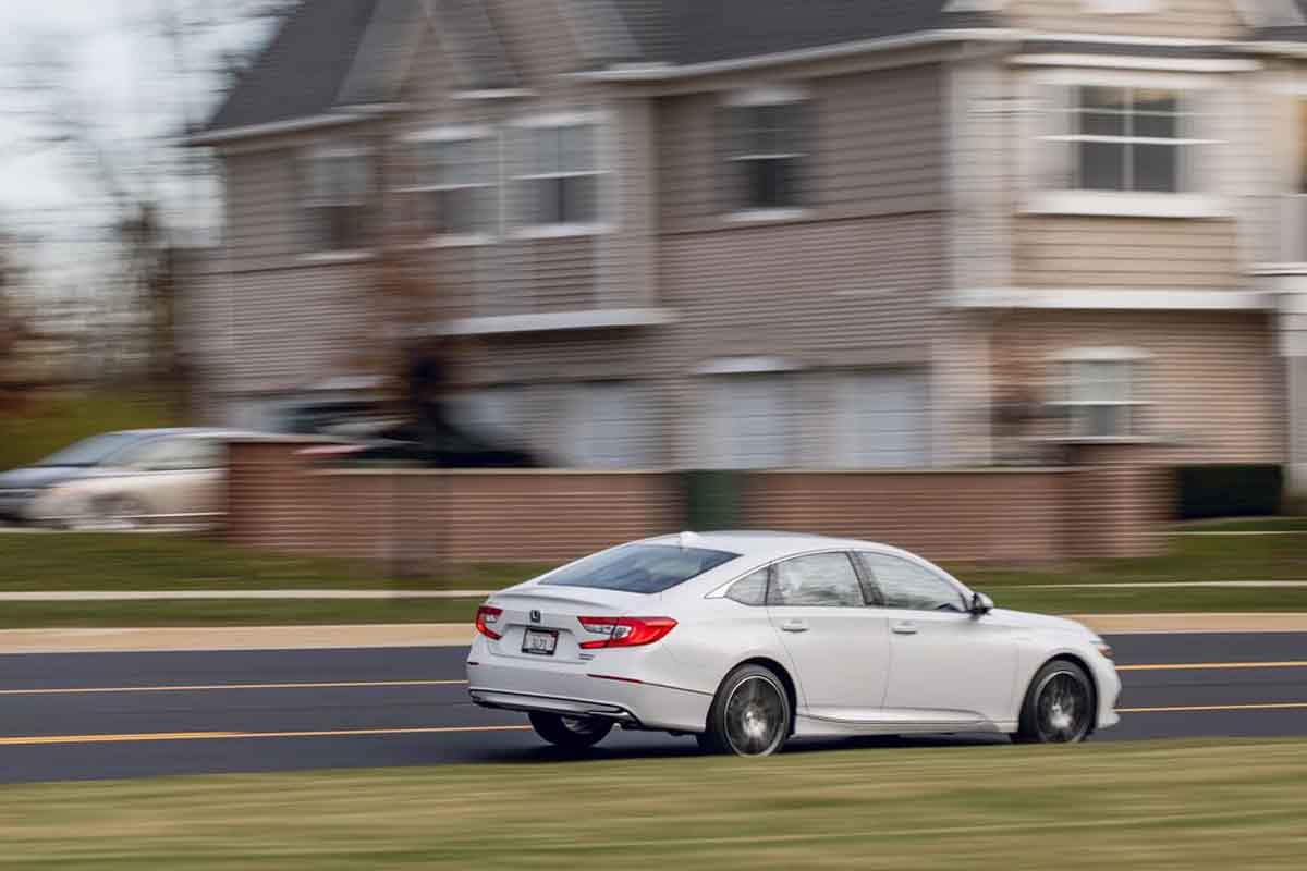 سيارة الاكورد