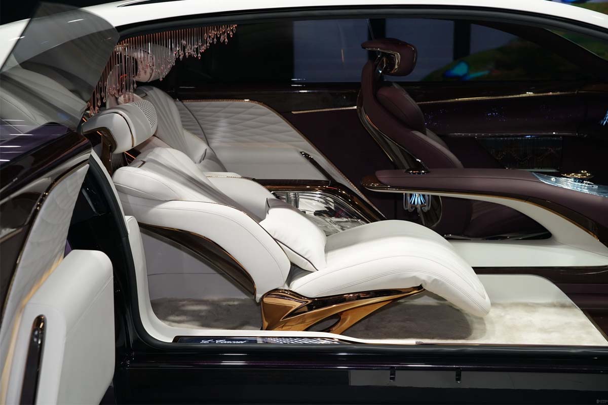 سيارة صينية