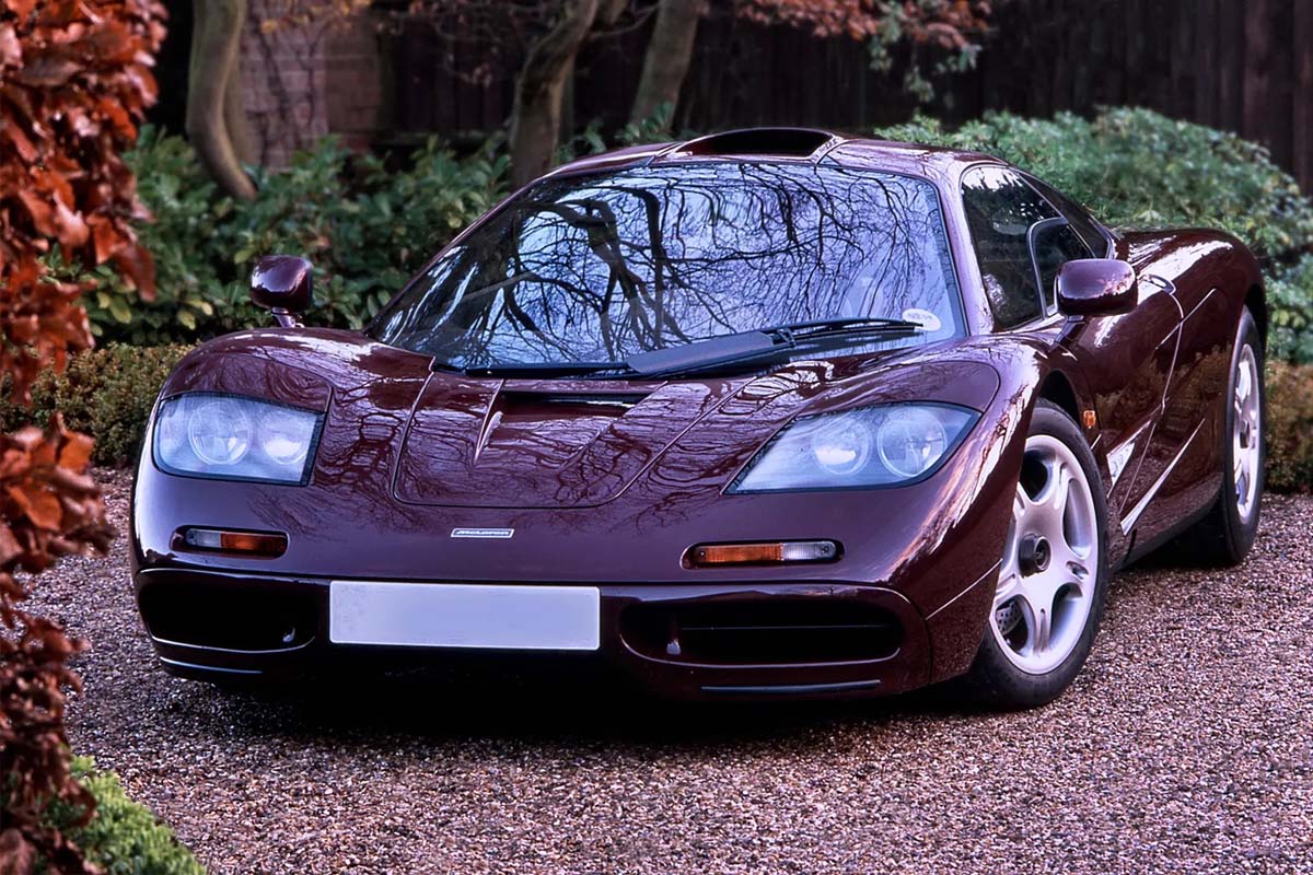 مكلارين اف 1