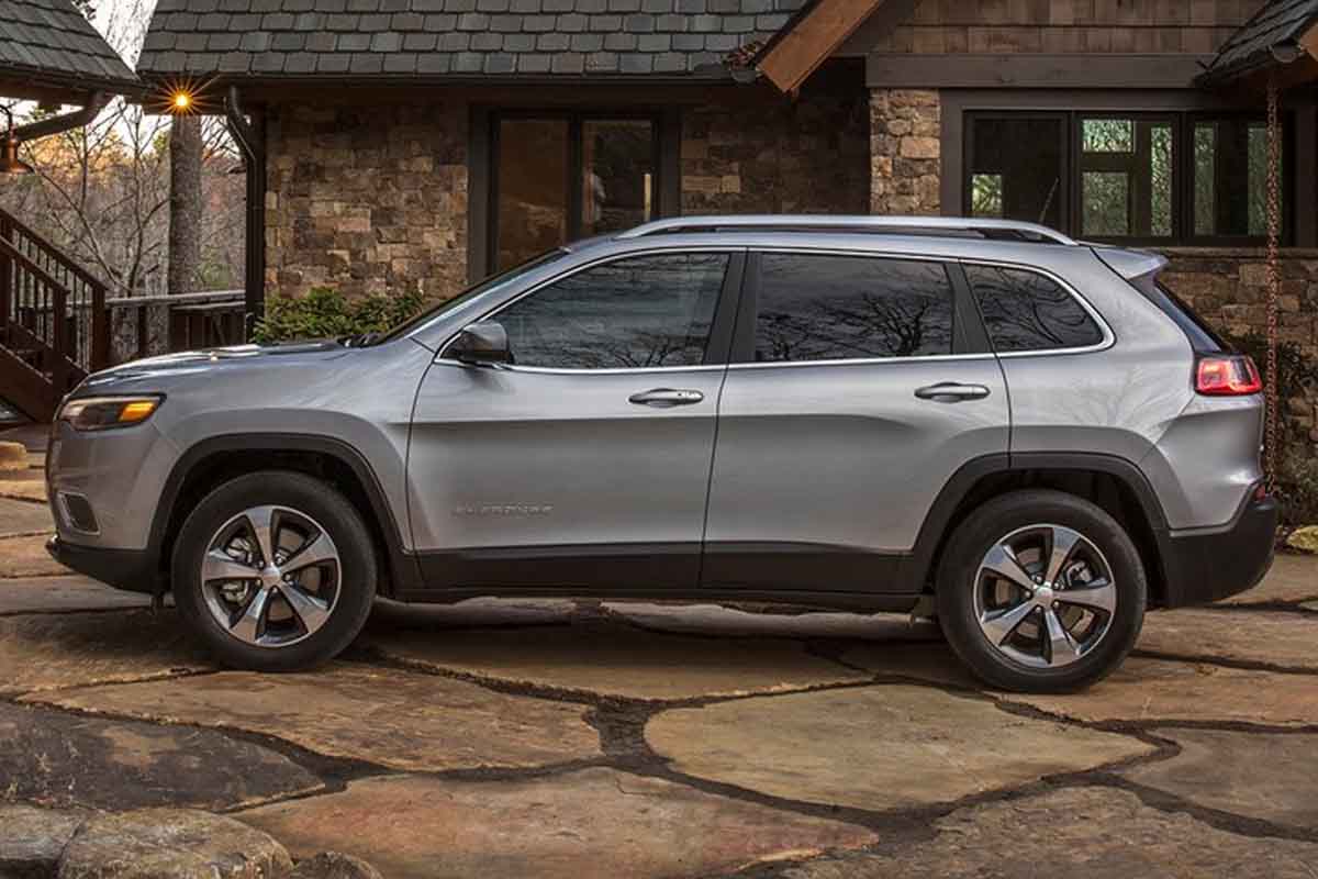 جيب شيروكي 2021