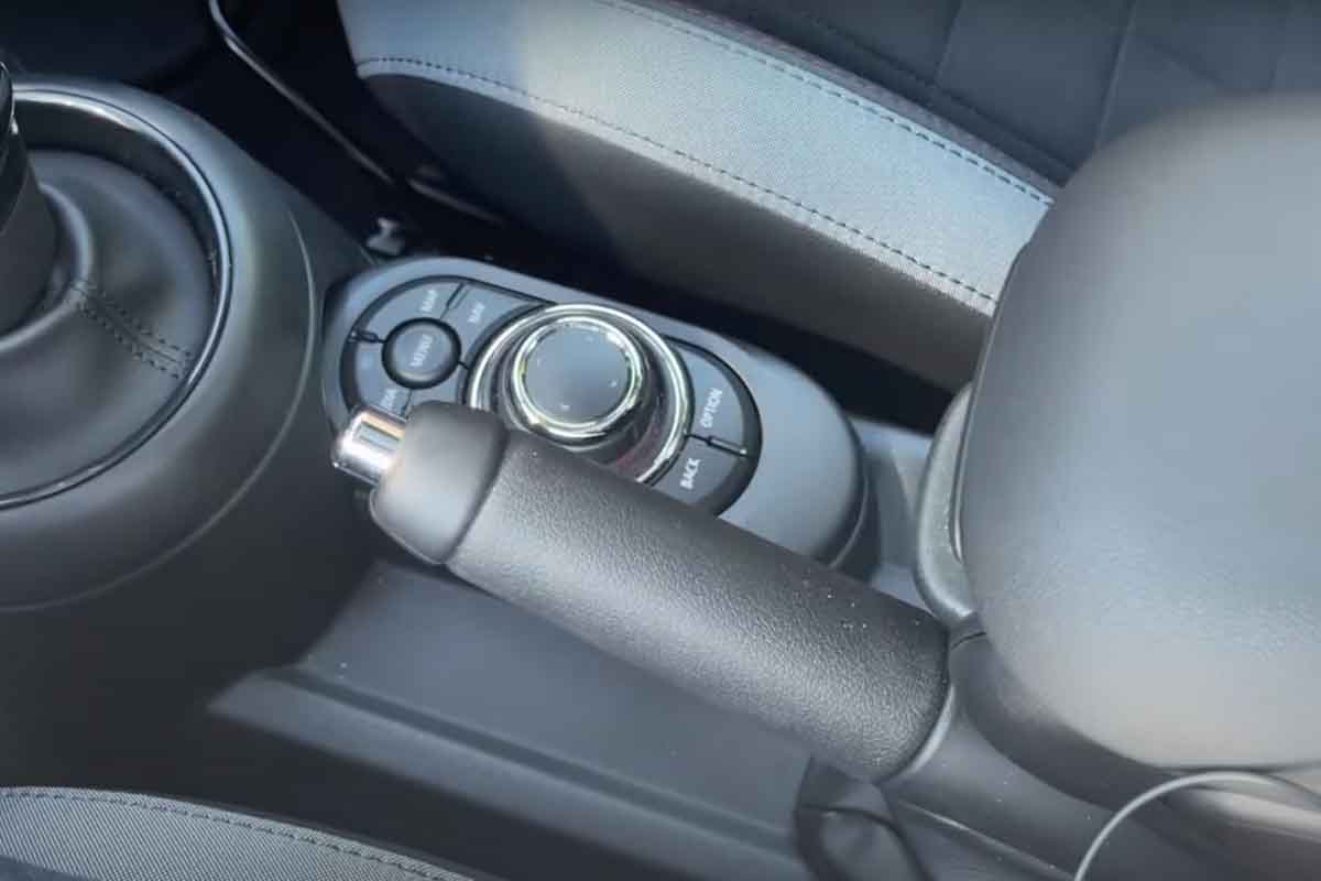 سيارة الميني الجديدة