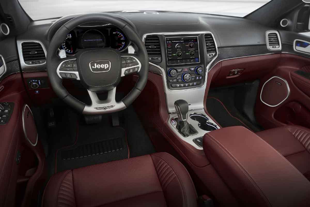 مقصورة جراند شيروكي