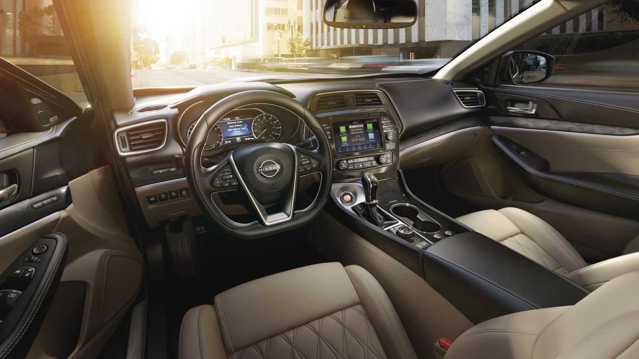 داخلية نيسان ماكسيما 2023