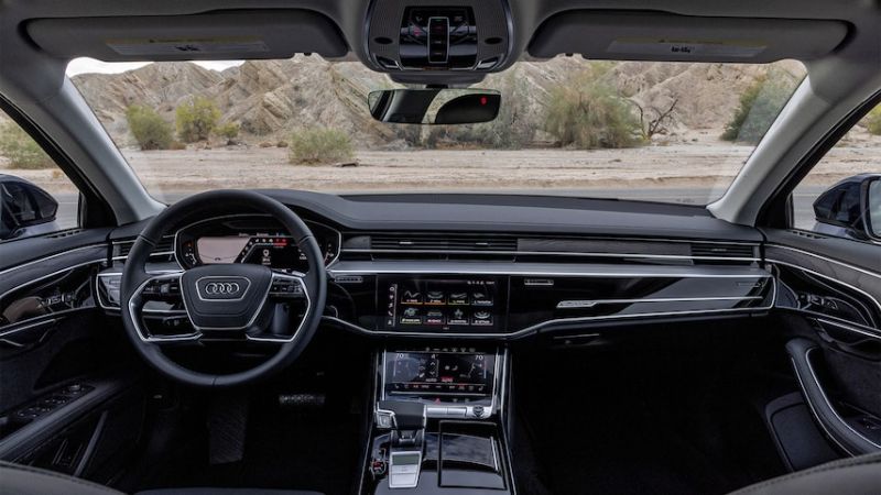 اودي A8 من الداخل 2023